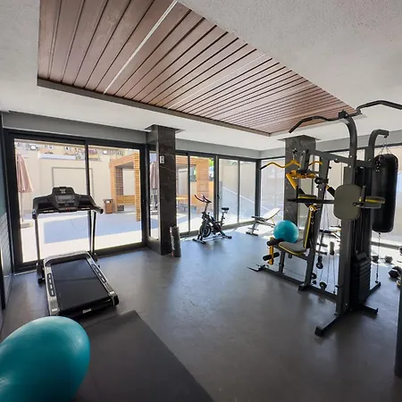 Qoople Elite 4 Elize Premium Location Near Kleopatra アパート