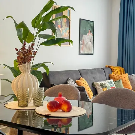 Qoople Elite 4 Elize Premium Location Near Kleopatra Апартаменти