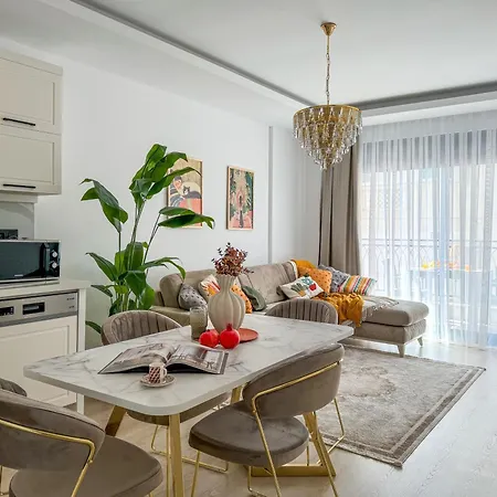 Апартаменти Qoople Elite 4 Elize Premium Location Near Kleopatra